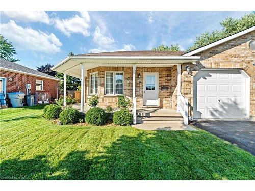 67 Albert Street, Mitchell, ON - Outdoor