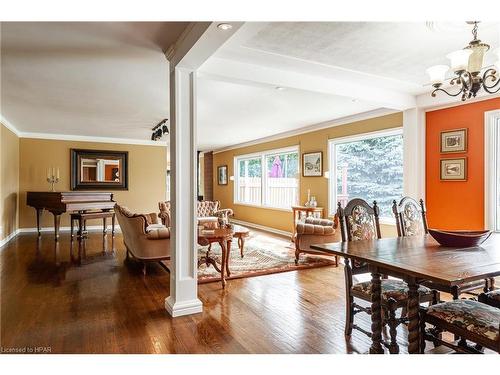 5515 Line 2, Perth South, ON - Indoor Photo Showing Dining Room