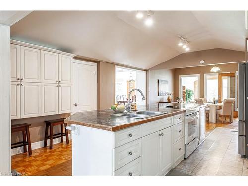 5515 Line 2, Perth South, ON - Indoor Photo Showing Kitchen With Double Sink