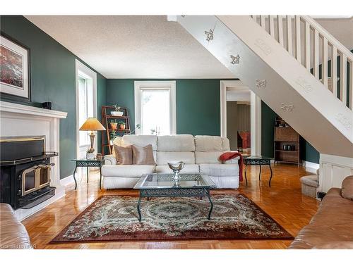 5515 Line 2, Perth South, ON - Indoor Photo Showing Living Room With Fireplace