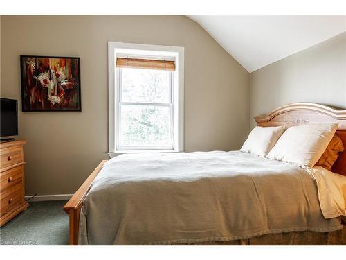 5515 Line 2, Perth South, ON - Indoor Photo Showing Bedroom