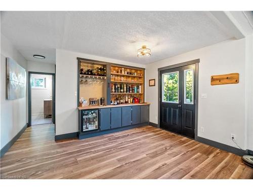 35449 Bayfield River Road, Bayfield, ON - Indoor Photo Showing Other Room