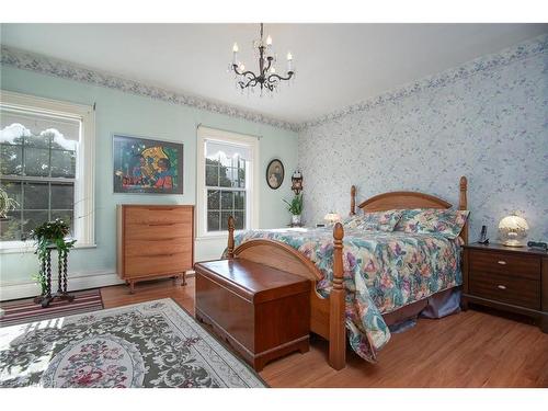 131 Rattenbury Street E, Clinton, ON - Indoor Photo Showing Bedroom