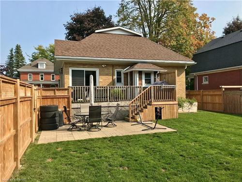 176 Trafalgar Street, Mitchell, ON - Outdoor With Deck Patio Veranda