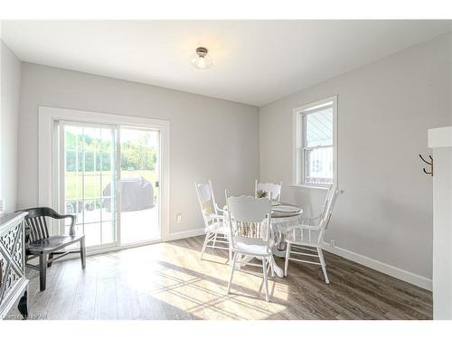 145 Victoria Avenue E, Crediton, ON - Indoor Photo Showing Dining Room