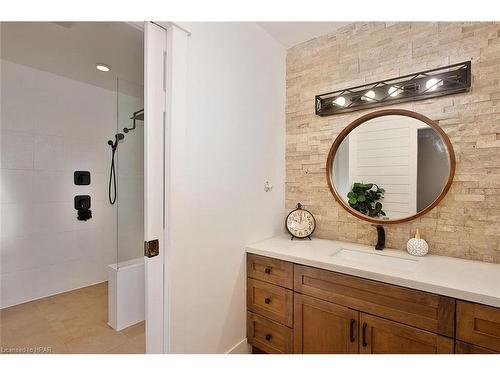 7372 Line 21, West Perth, ON - Indoor Photo Showing Laundry Room