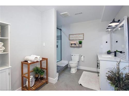 7372 Line 21, West Perth, ON - Indoor Photo Showing Bathroom