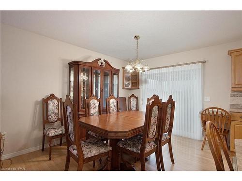 34-30 Ann Street, St. Marys, ON - Indoor Photo Showing Dining Room