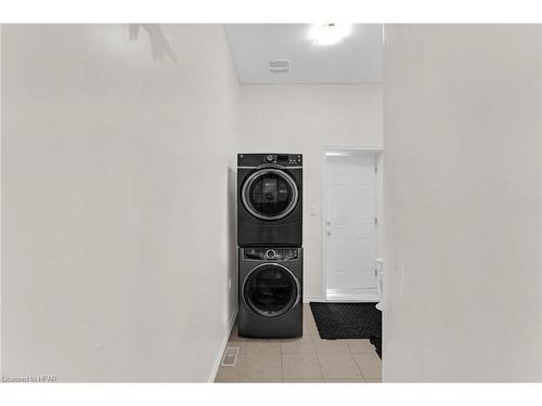 11 Netherwood Road, Kitchener, ON - Indoor Photo Showing Laundry Room