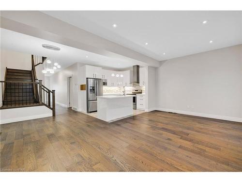 2487 Charlie Hajjar Way, London, ON - Indoor Photo Showing Kitchen