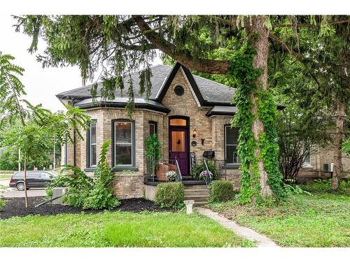 246 Wellington Street, Stratford, ON - Outdoor With Facade