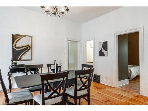 246 Wellington Street, Stratford, ON - Indoor Photo Showing Dining Room