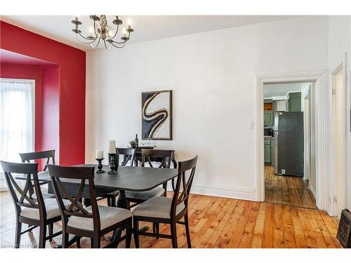 246 Wellington Street, Stratford, ON - Indoor Photo Showing Dining Room