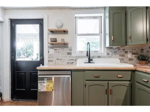 246 Wellington Street, Stratford, ON - Indoor Photo Showing Kitchen