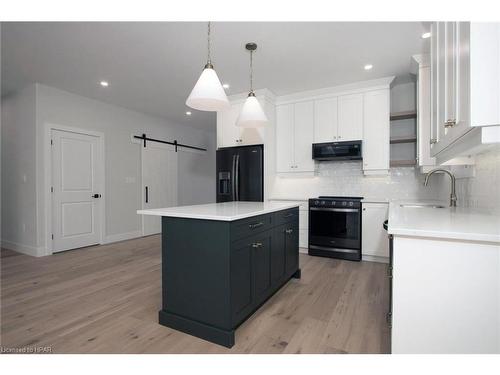 7 Nelson Street, Mitchell, ON - Indoor Photo Showing Kitchen