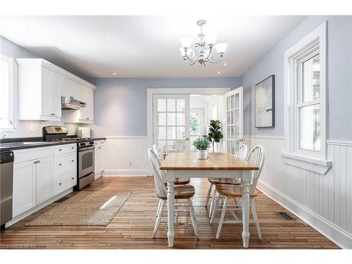 62 Falstaff Street, Stratford, ON - Indoor Photo Showing Dining Room