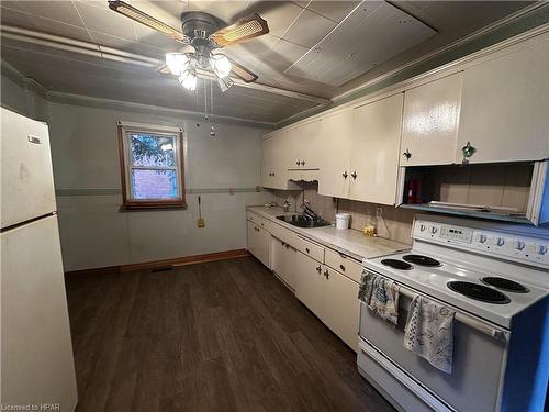 379 Frances Street, Wingham, ON - Indoor Photo Showing Kitchen