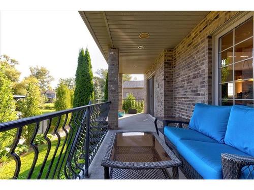 40 North Pointe Drive, Stratford, ON - Outdoor With Exterior