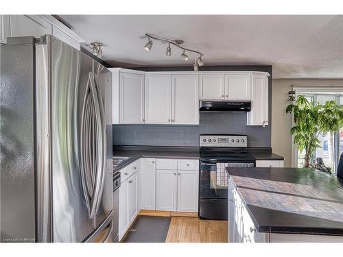 63 Kathryn Crescent, Stratford, ON - Indoor Photo Showing Kitchen