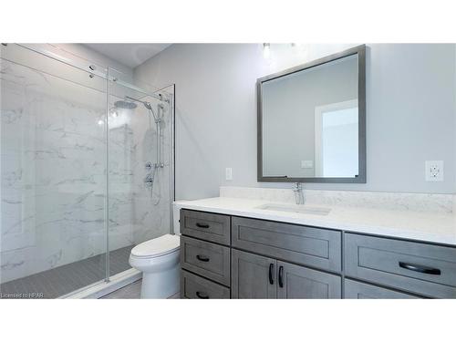 467 Woodridge Drive, Goderich, ON - Indoor Photo Showing Bathroom