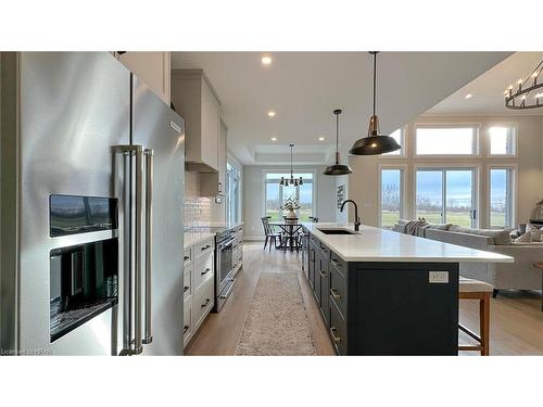 171 Kingfisher Lane, Goderich, ON - Indoor Photo Showing Kitchen With Upgraded Kitchen