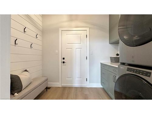 171 Kingfisher Lane, Goderich, ON - Indoor Photo Showing Laundry Room