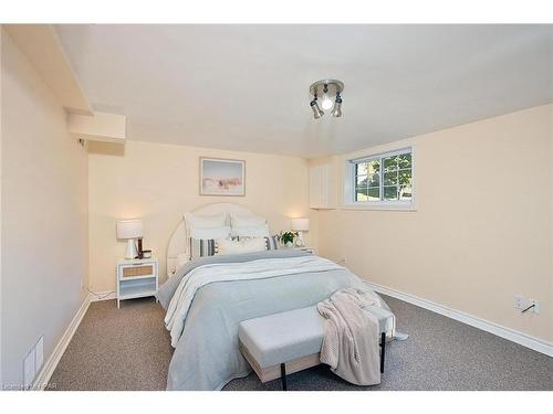 165 Thomas Street, St. Marys, ON - Indoor Photo Showing Bedroom