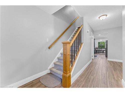 2-401 Springbank Avenue, Woodstock, ON - Indoor Photo Showing Other Room