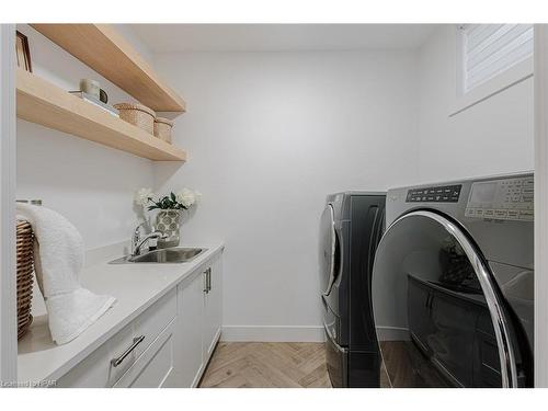 300 Orr Street, Stratford, ON - Indoor Photo Showing Laundry Room