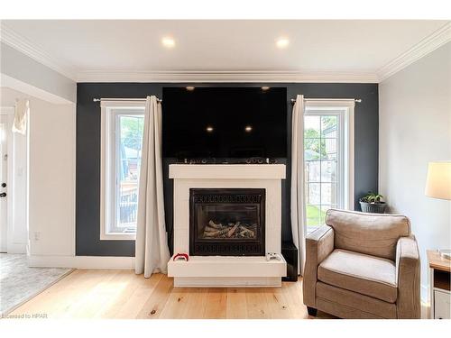 255 Water Street S, St. Marys, ON - Indoor Photo Showing Living Room With Fireplace