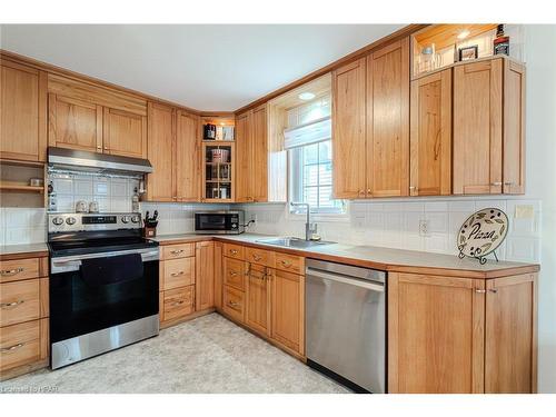 255 Water Street S, St. Marys, ON - Indoor Photo Showing Kitchen