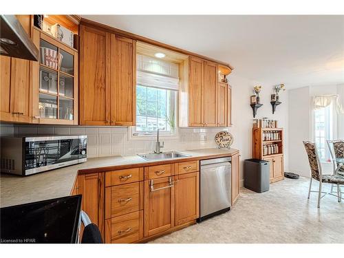 255 Water Street S, St. Marys, ON - Indoor Photo Showing Kitchen