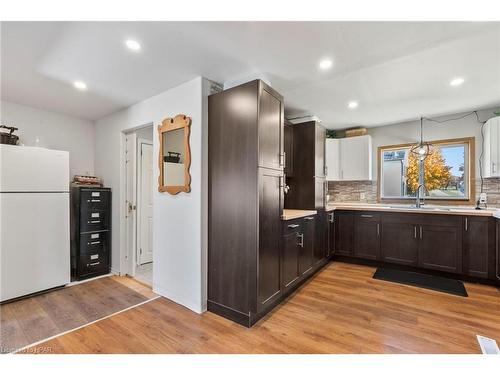 4 Seip Road, South Bruce, ON - Indoor Photo Showing Kitchen