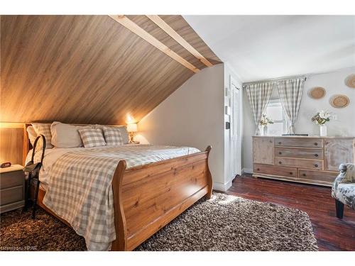 4 Seip Road, South Bruce, ON - Indoor Photo Showing Bedroom