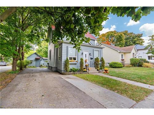 110 Quebec Street, Goderich, ON - Outdoor With Facade