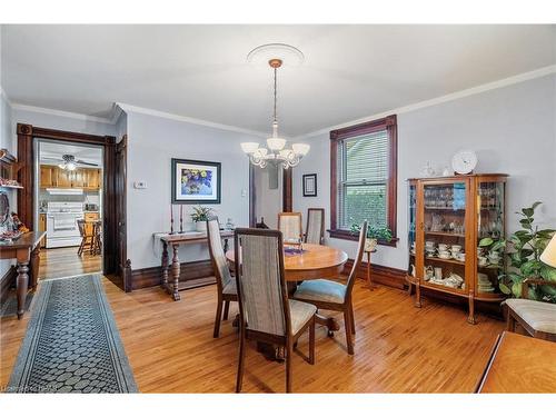 110 Quebec Street, Goderich, ON - Indoor Photo Showing Dining Room