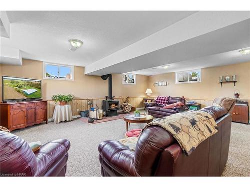 5481 Wellington Road 2, Minto Twp, ON - Indoor Photo Showing Other Room