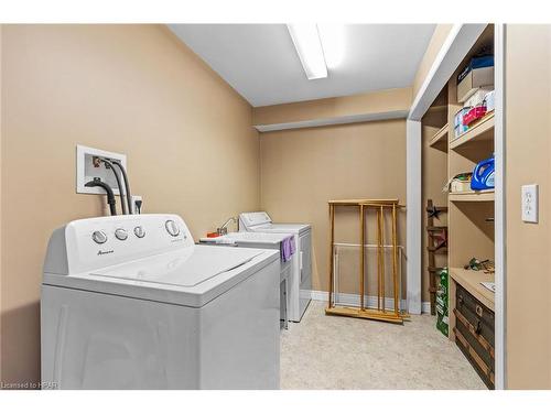 5481 Wellington Road 2, Minto Twp, ON - Indoor Photo Showing Laundry Room