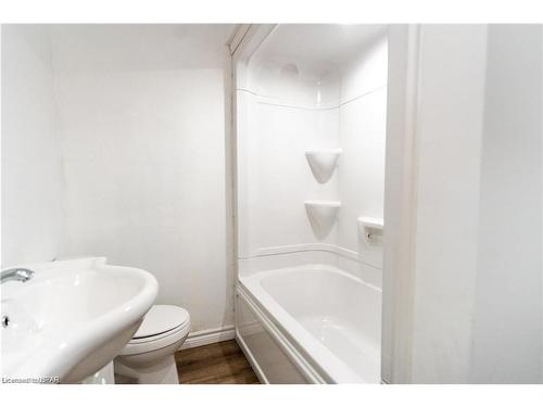 264 Edward Street, Wingham, ON - Indoor Photo Showing Bathroom