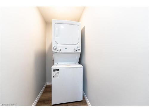 264 Edward Street, Wingham, ON - Indoor Photo Showing Laundry Room