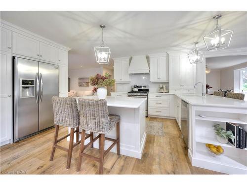 100 Caroline Street, Stratford, ON - Indoor Photo Showing Kitchen With Upgraded Kitchen