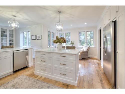 100 Caroline Street, Stratford, ON - Indoor Photo Showing Kitchen With Upgraded Kitchen