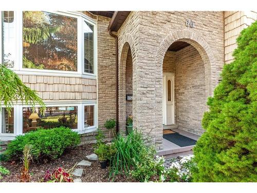 60 Meighen Mews, Stratford, ON - Outdoor