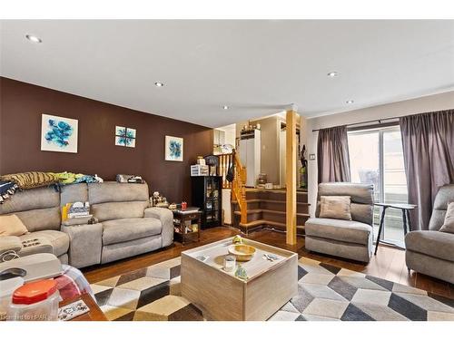 450 Inkerman Street W, Listowel, ON - Indoor Photo Showing Living Room