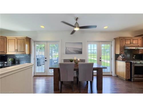 14782 Sixteen Mile Road, Middlesex Centre (Twp), ON - Indoor Photo Showing Kitchen