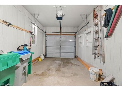 233 Bethune Crescent, Goderich, ON - Indoor Photo Showing Garage