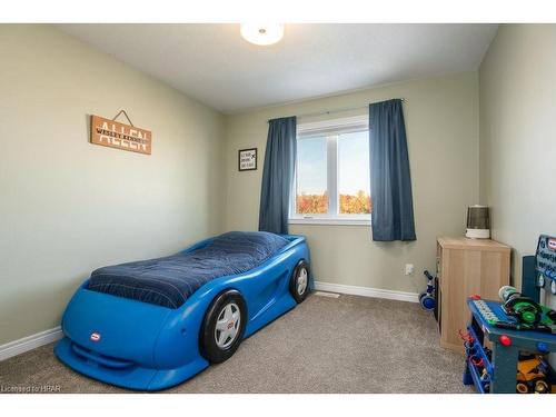 36 Ahrens Drive, Stratford, ON - Indoor Photo Showing Bedroom