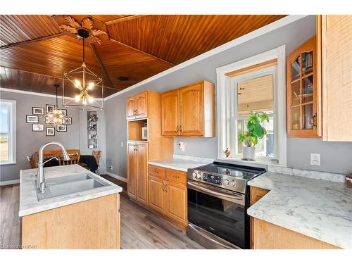 85102 Brussels Line, Huron East, ON - Indoor Photo Showing Kitchen With Double Sink