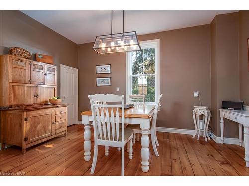 3 Elm Street, Stratford, ON - Indoor Photo Showing Dining Room