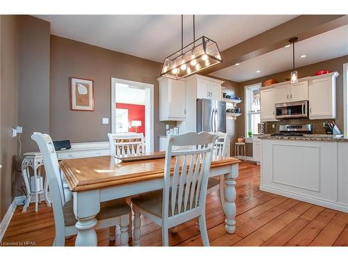 3 Elm Street, Stratford, ON - Indoor Photo Showing Dining Room